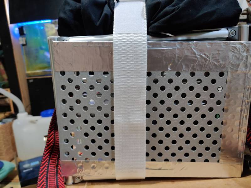 ic705_v4_ab.jpg ic705_v4_ab.jpg